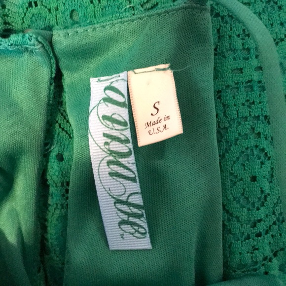 Green dress - Picture 5 of 5